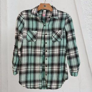 Women's Flannel Shirt